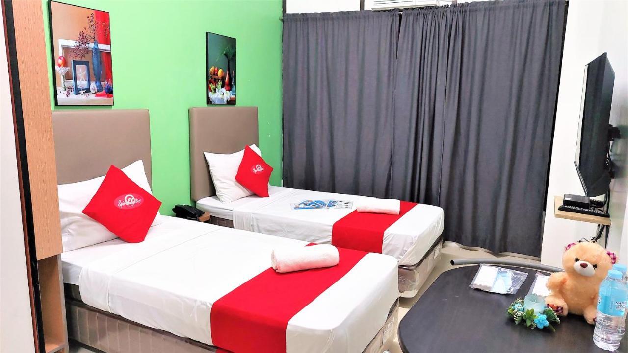 Spiral Suites Hotel Quezon City Bagian luar foto