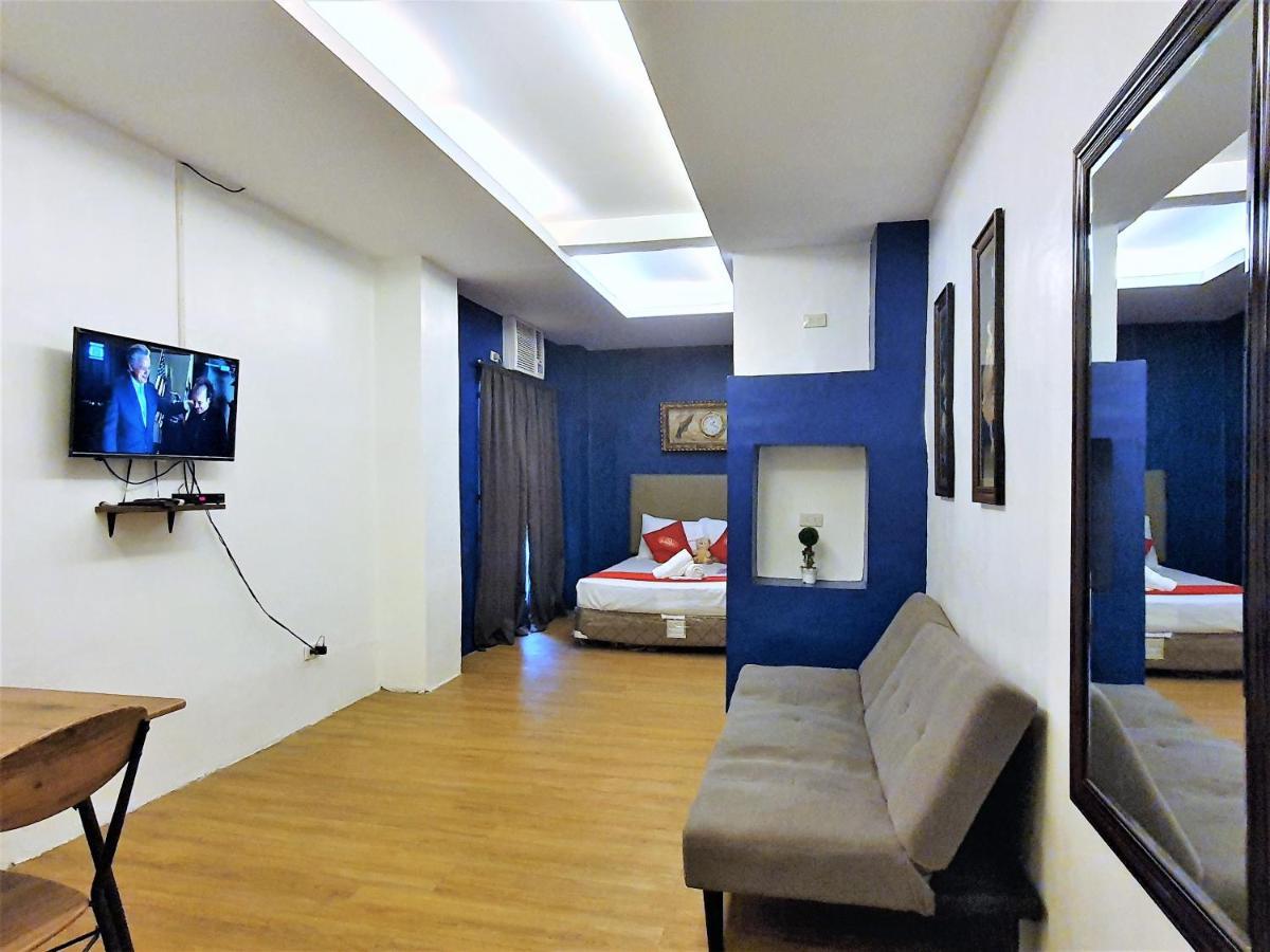 Spiral Suites Hotel Quezon City Bagian luar foto